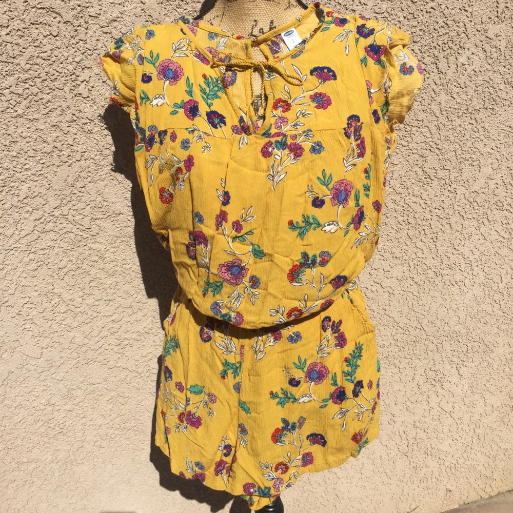 Old Navy One Piece Shorts